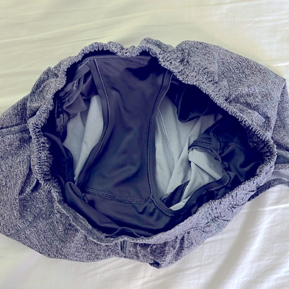 Hottie Hot low rise shorts 2.5” - Picture 3 of 4